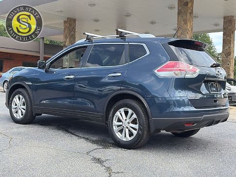 Used 2015 Nissan Rogue SV w/ SV Premium Package AWD/4WD image 4