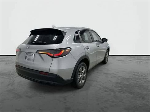 New 2026 Honda HR-V LX image 3