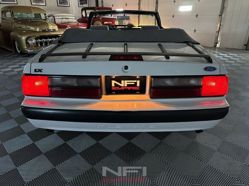 Used 1987 Ford Mustang LX image 54