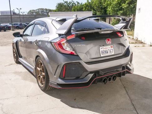 Used 2019 Honda Civic Type R image 7