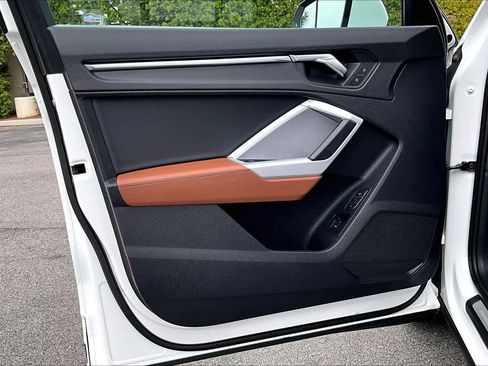 Used 2022 Audi Q3 2.0T Premium w/ Convenience Package image 20