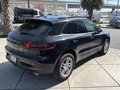 Used 2017 Porsche Macan AWD image 6