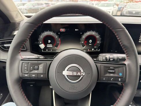 New 2026 Nissan Kicks SR w/ SR Premium Package image 9