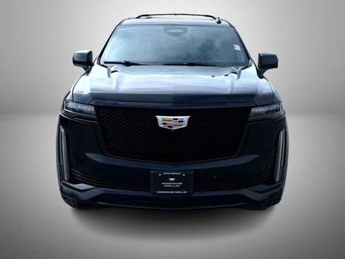 Certified 2022 Cadillac Escalade Sport Platinum image 2