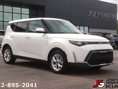 Certified 2024 Kia Soul LX w/ Option Group 015