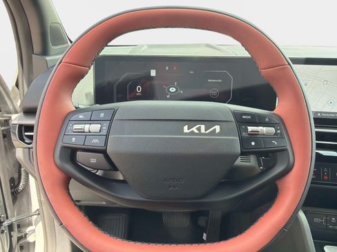 New 2026 Kia Sportage SX FWD image 26
