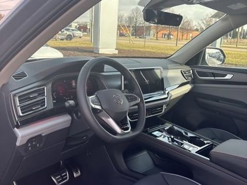 New 2026 Volkswagen Atlas Peak Edition AWD/4WD image 14