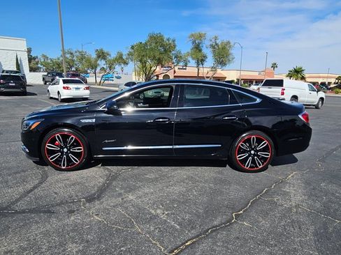 Used 2018 Buick LaCrosse Avenir w/ Driver Confidence Package #2 AWD/4WD image 9