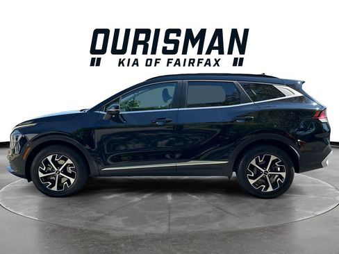 Certified 2025 Kia Sportage EX w/ Premium Package AWD/4WD image 3