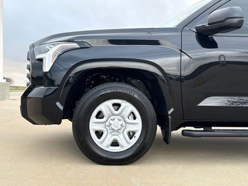Used 2026 Toyota Tundra SR image 5