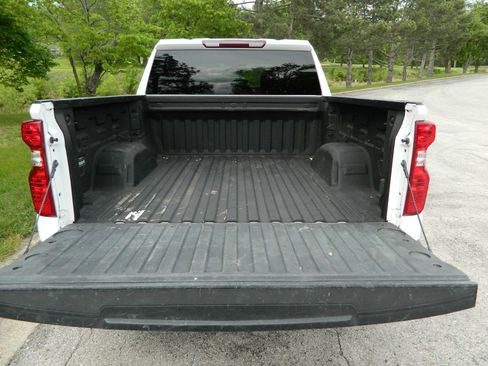 Used 2020 Chevrolet Silverado 1500 W/T w/ WT Value Package RWD image 9