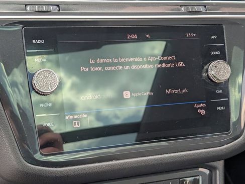 Used 2019 Volkswagen Tiguan SE w/ Panoramic Sunroof Package image 22