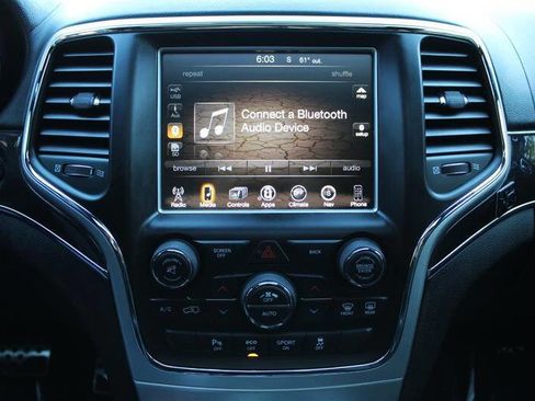 Used 2016 Jeep Grand Cherokee High Altitude AWD/4WD image 19
