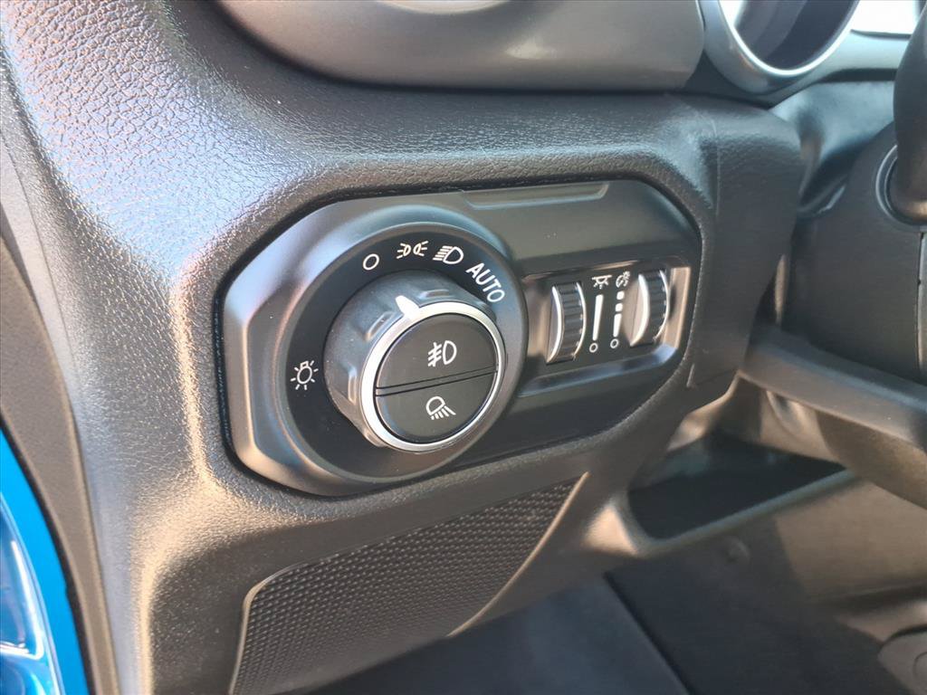 Used 2022 Jeep Gladiator Sport AWD/4WD image 21