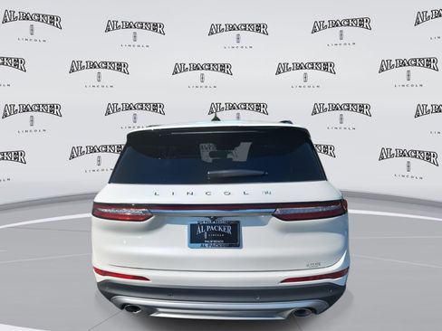 New 2026 Lincoln Corsair Premiere image 4