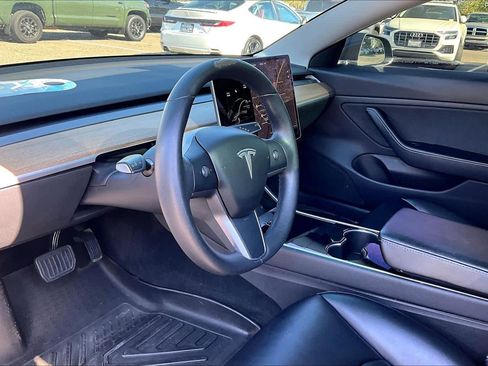 Used 2019 Tesla Model 3 Performance image 17