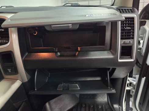 Used 2016 RAM 3500 Big Horn image 39