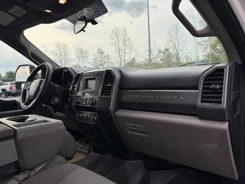 Used 2019 Ford F350 XLT w/ XLT Value Package AWD/4WD image 19