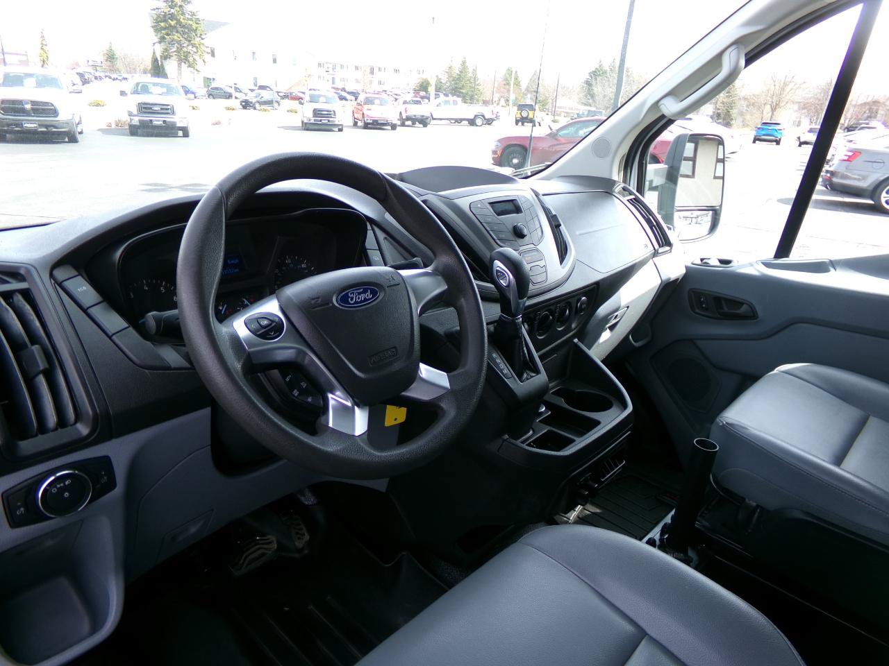 Used 2019 Ford Transit 150 130 Low Roof RWD image 13