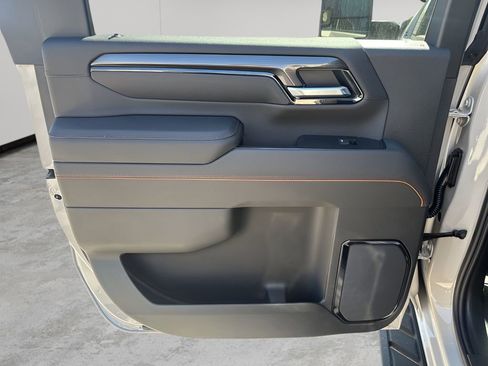 New 2026 GMC Sierra 3500 AT4 w/ AT4 Premium Plus Package image 17