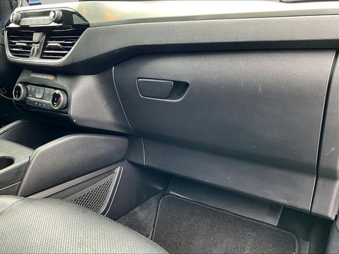Used 2022 Ford Escape Titanium AWD/4WD image 26