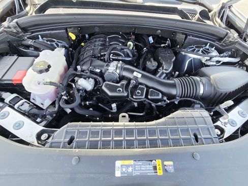 Used 2024 Jeep Grand Cherokee Altitude image 18