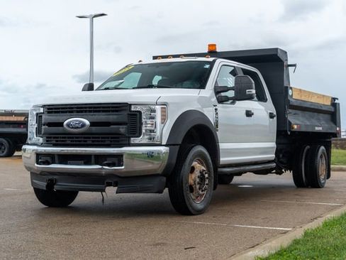 Used 2018 Ford F550 4x4 Crew Cab Super Duty image 3