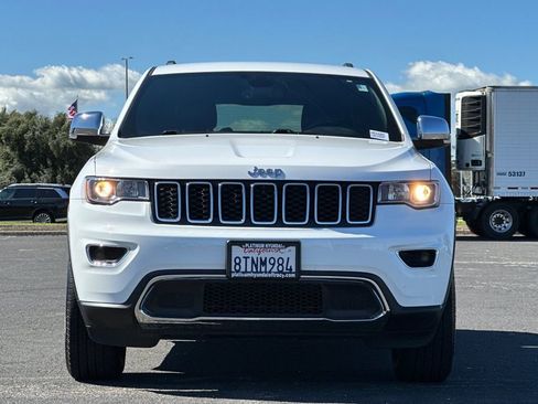 Used 2019 Jeep Grand Cherokee Limited image 6