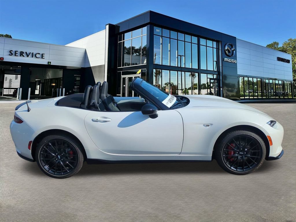 New 2026 MAZDA MX-5 Miata Club w/ Brembo/BBS/Recaro Package RWD image 3