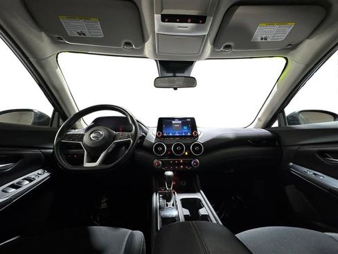 Used 2022 Nissan Sentra SV image 13