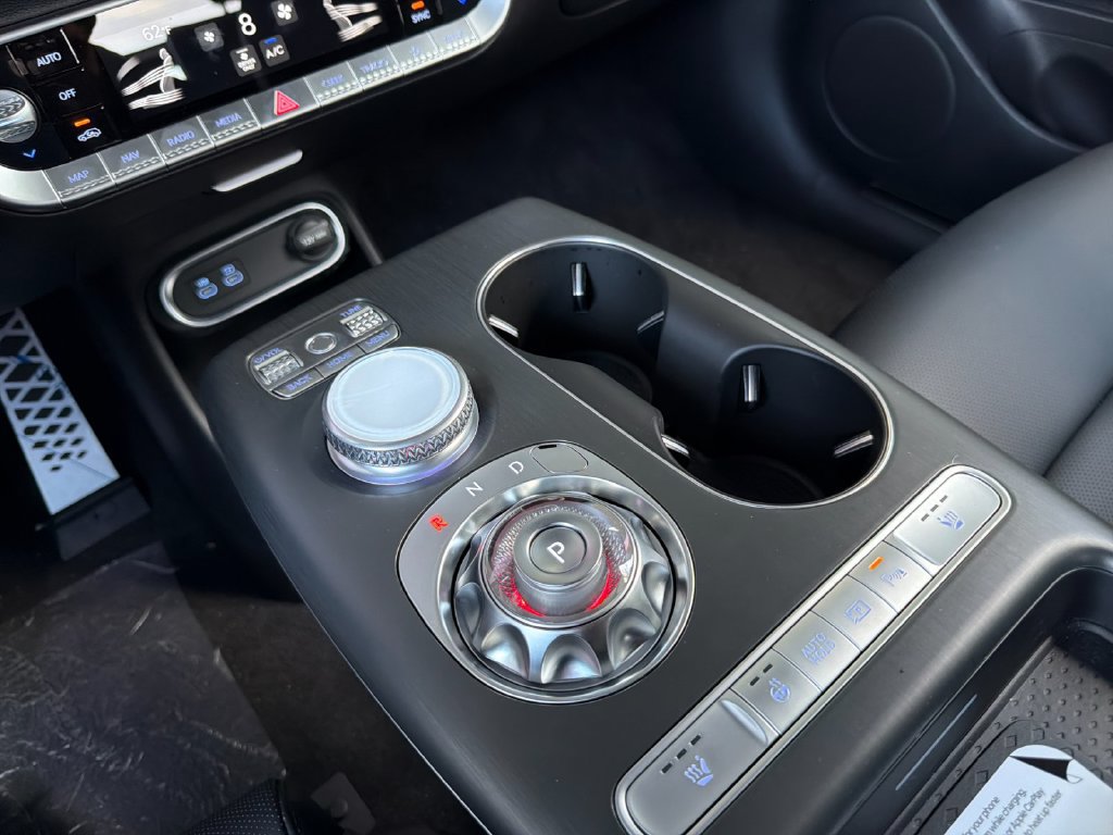 New 2027 Genesis GV60 AWD image 22