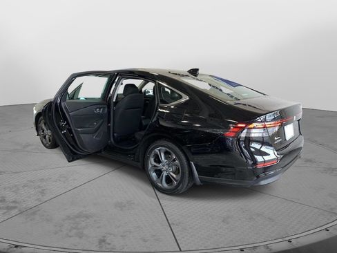 Certified 2023 Honda Accord EX image 35