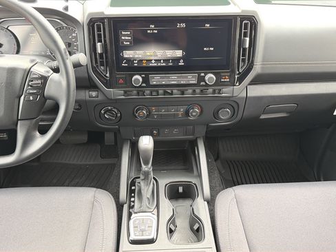 New 2026 Nissan Frontier SV w/ Tow Package AWD/4WD image 8
