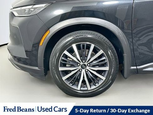 Used 2023 INFINITI QX60 Sensory w/ Cargo Package image 35