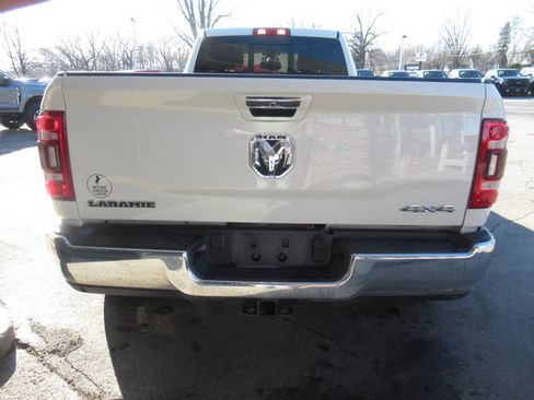 Used 2022 RAM 3500 Laramie image 17