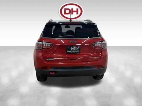 Used 2020 Jeep Compass Trailhawk AWD/4WD image 13