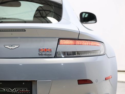 Used 2011 Aston Martin V8 Vantage Coupe RWD image 45