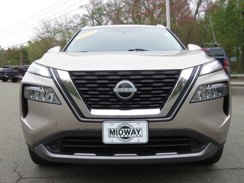 Used 2023 Nissan Rogue SL AWD/4WD image 2