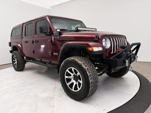 Used 2021 Jeep Gladiator Overland w/ Popular Equipment Package AWD/4WD image 10