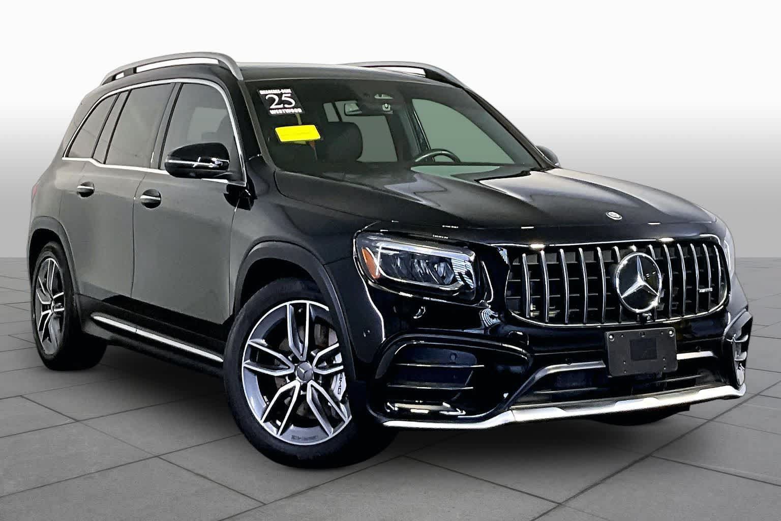 Certified 2025 Mercedes-Benz GLB 35 AMG 4MATIC image 3