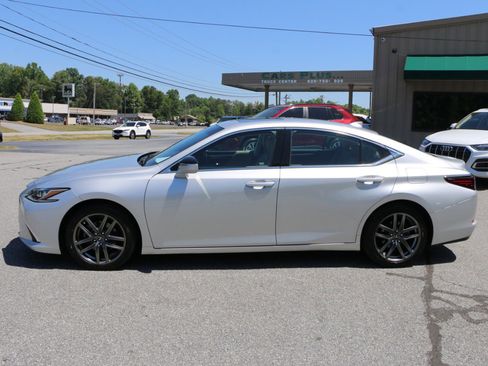 Used 2021 Lexus ES 350 w/ Premium Package FWD image 2