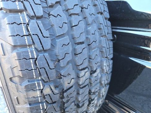 Used 2021 Jeep Wrangler Unlimited Sahara w/ Uconnect 4C Nav & Sound Group image 73