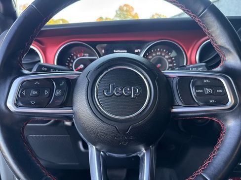 Used 2021 Jeep Wrangler Unlimited Rubicon image 16