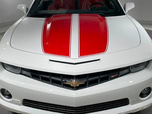 Used 2011 Chevrolet Camaro SS w/ RS Package image 18