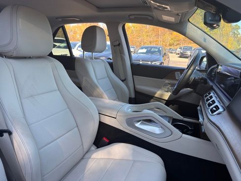Used 2022 Mercedes-Benz GLE 350 4MATIC w/ Premium Package image 33