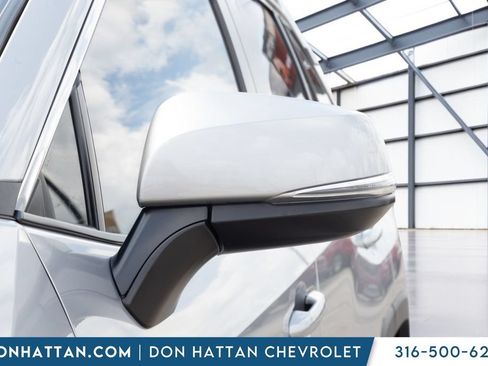 Used 2021 Toyota RAV4 XLE FWD image 25