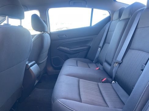 Used 2024 Nissan Altima 2.5 SV image 15