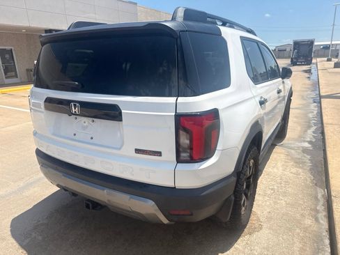 Used 2026 Honda Passport TrailSport Elite image 7