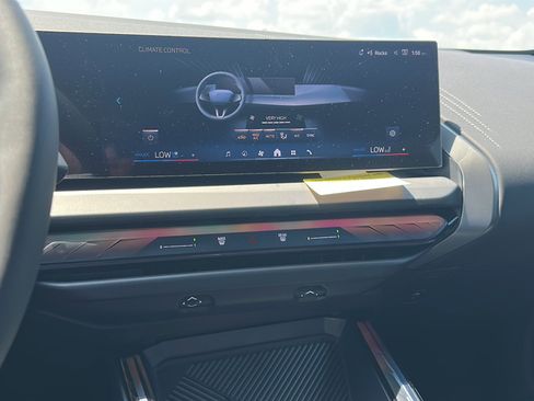 New 2026 BMW X3 xDrive30 w/ Premium Package image 21