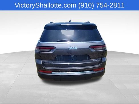 Certified 2022 Jeep Grand Cherokee L Limited AWD/4WD image 33
